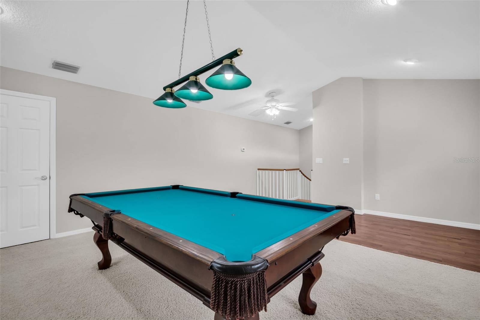 1404 EAST LAKE WOODLANDS PKWY, OLDSMAR, FL, 34677