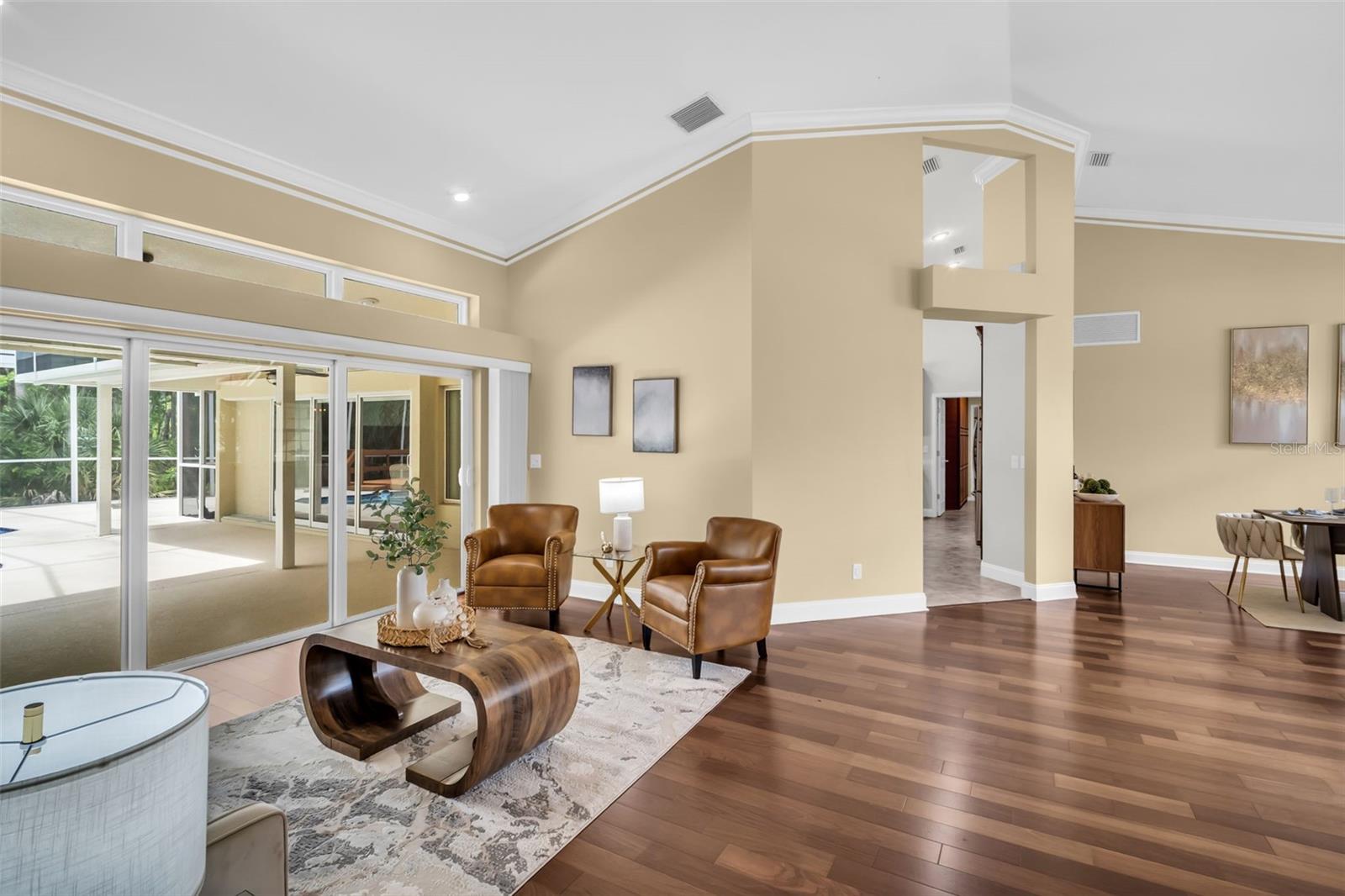 1404 EAST LAKE WOODLANDS PKWY, OLDSMAR, FL, 34677