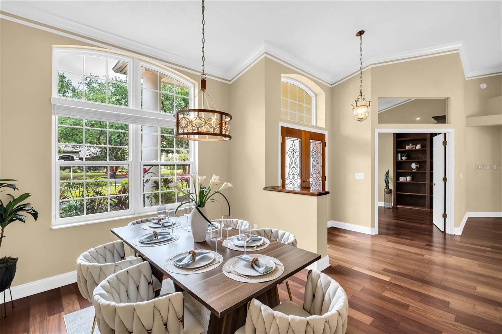 1404 EAST LAKE WOODLANDS PKWY, OLDSMAR, FL, 34677