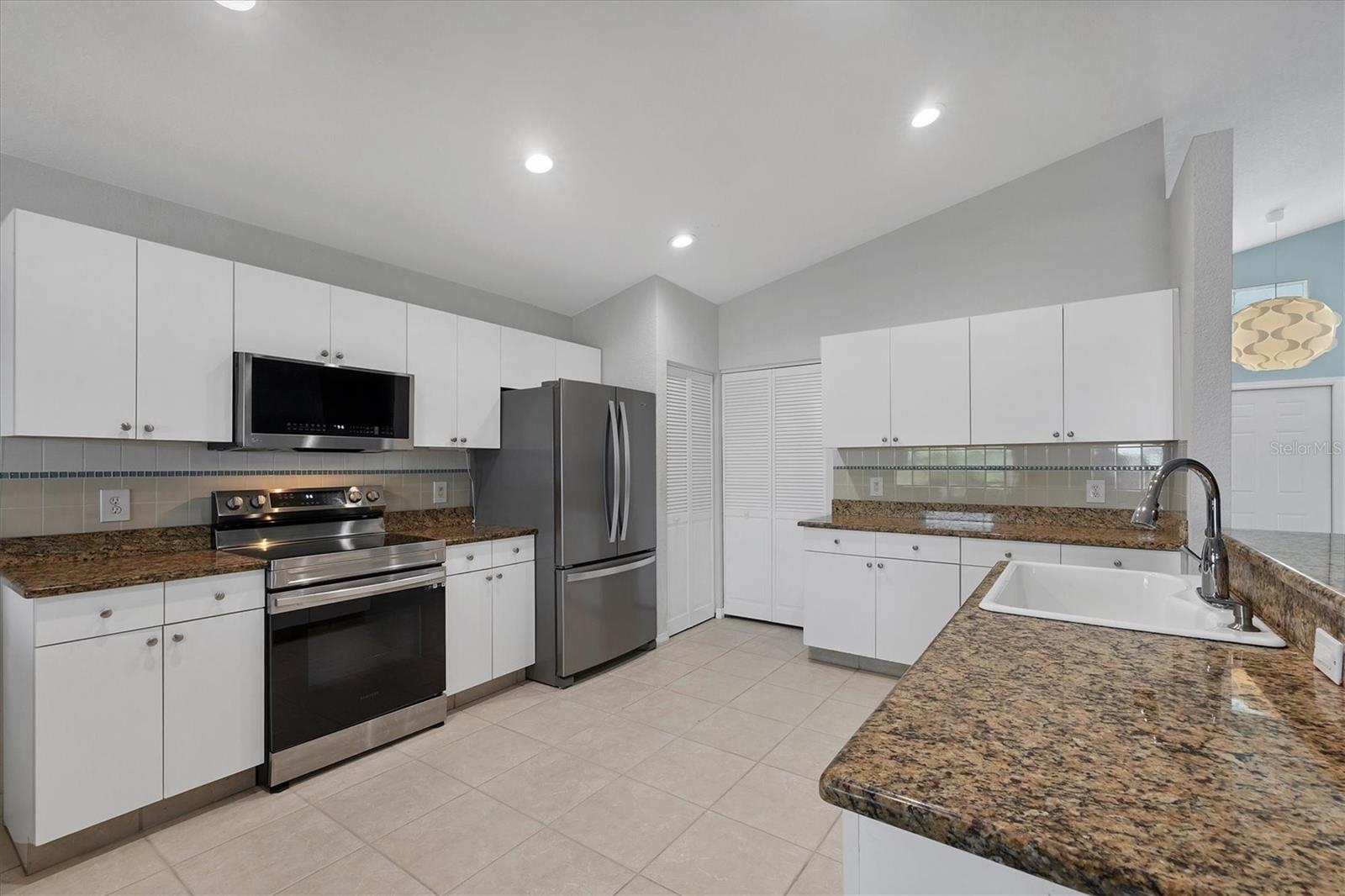 12359 DEEPWOODS AVE, PORT CHARLOTTE, FL, 33981