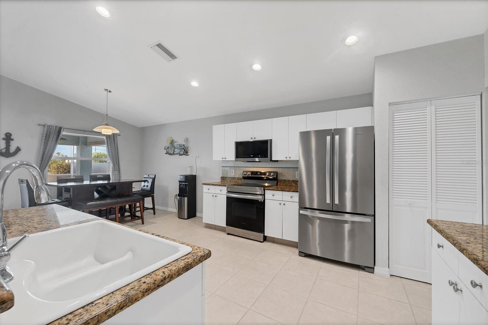 12359 DEEPWOODS AVE, PORT CHARLOTTE, FL, 33981