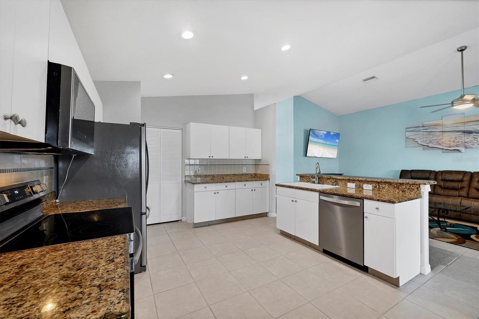 12359 DEEPWOODS AVE, PORT CHARLOTTE, FL, 33981