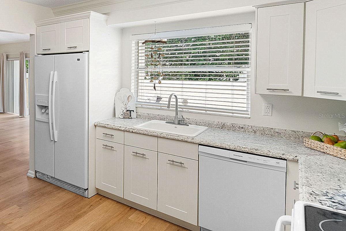 1607 AMBERLEA DR S, DUNEDIN, FL, 34698