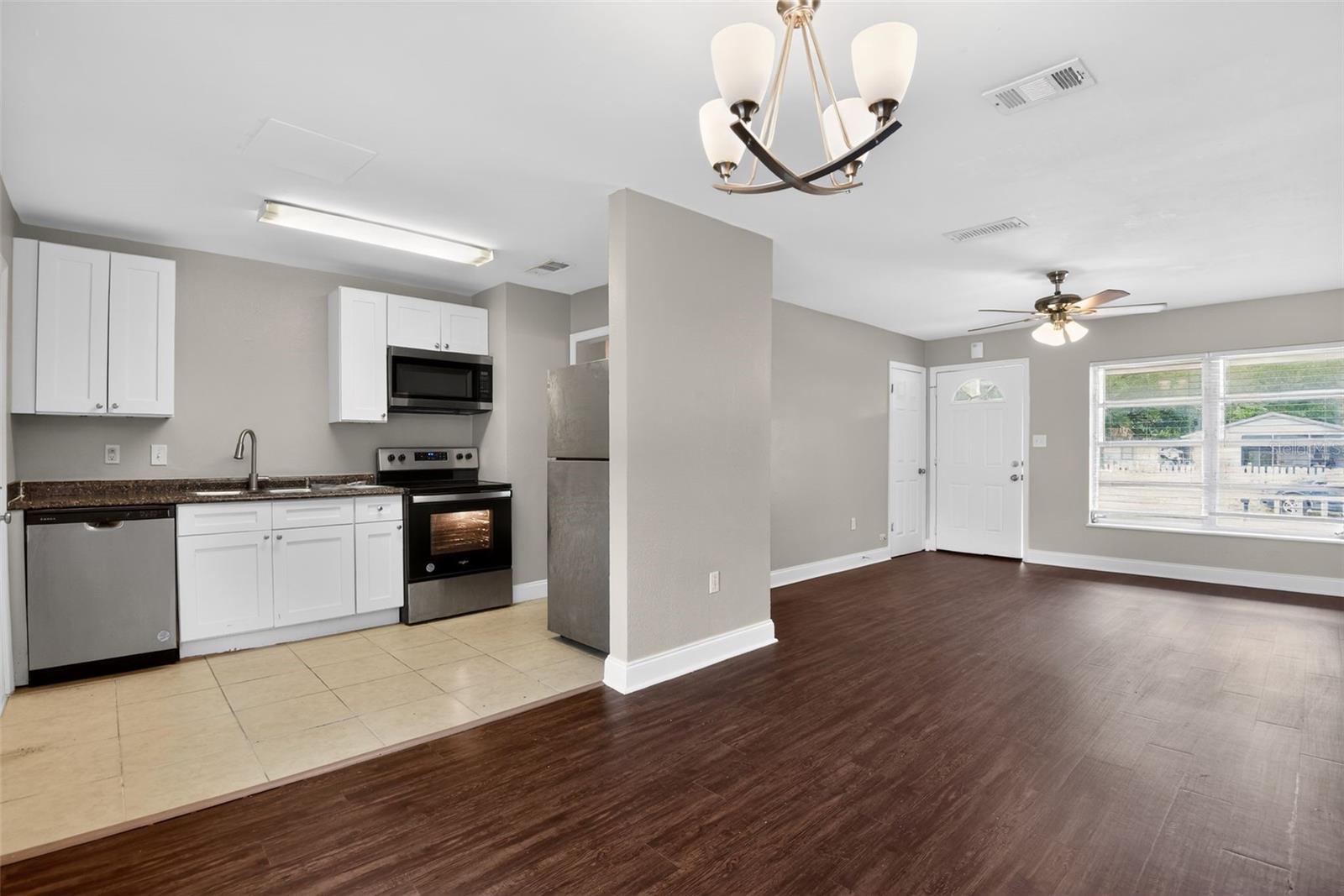 713 LAISY DR, DELAND, FL, 32724