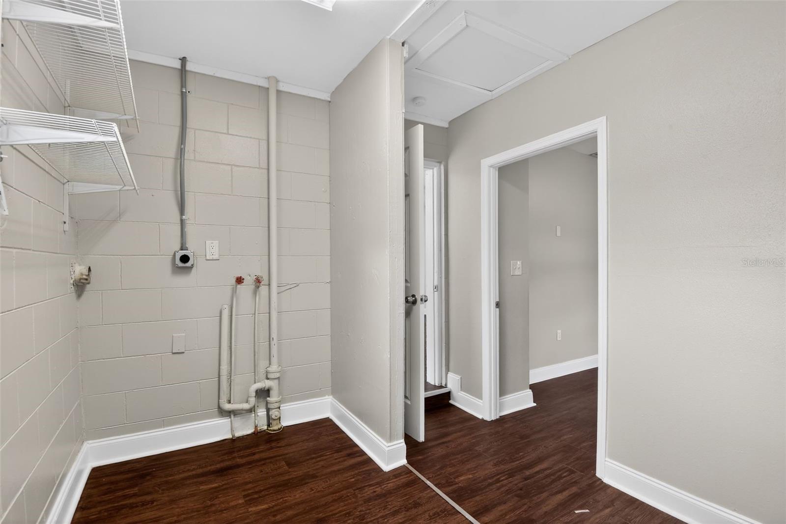 713 LAISY DR, DELAND, FL, 32724