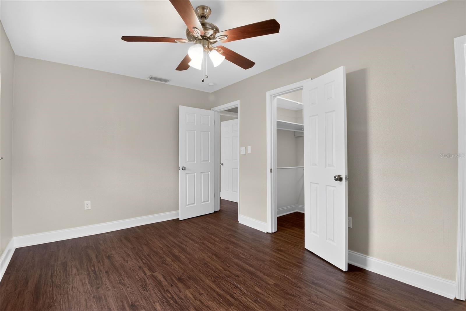 713 LAISY DR, DELAND, FL, 32724