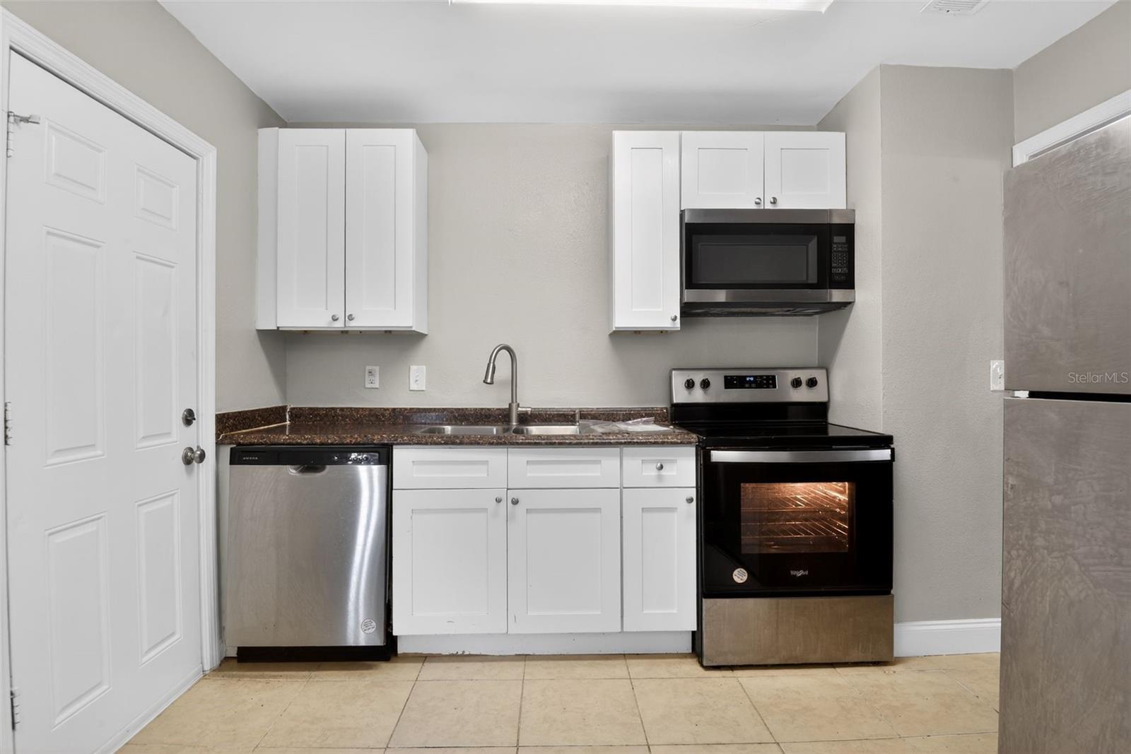 713 LAISY DR, DELAND, FL, 32724