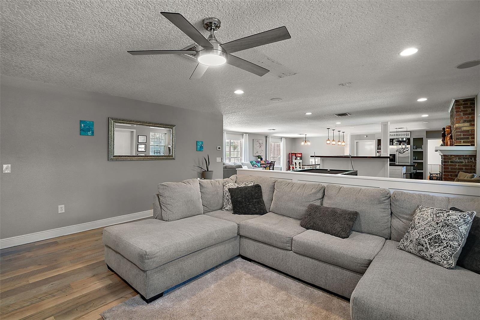 705 SUMMIT CT, MOUNT DORA, FL, 32757