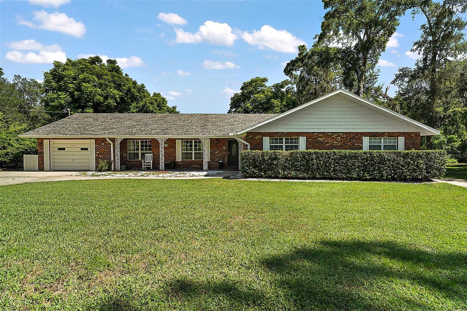 705 SUMMIT CT, MOUNT DORA, FL, 32757