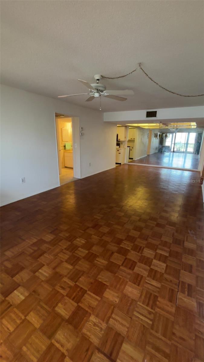 4119 61ST AVE TER W #107, BRADENTON, FL, 34210