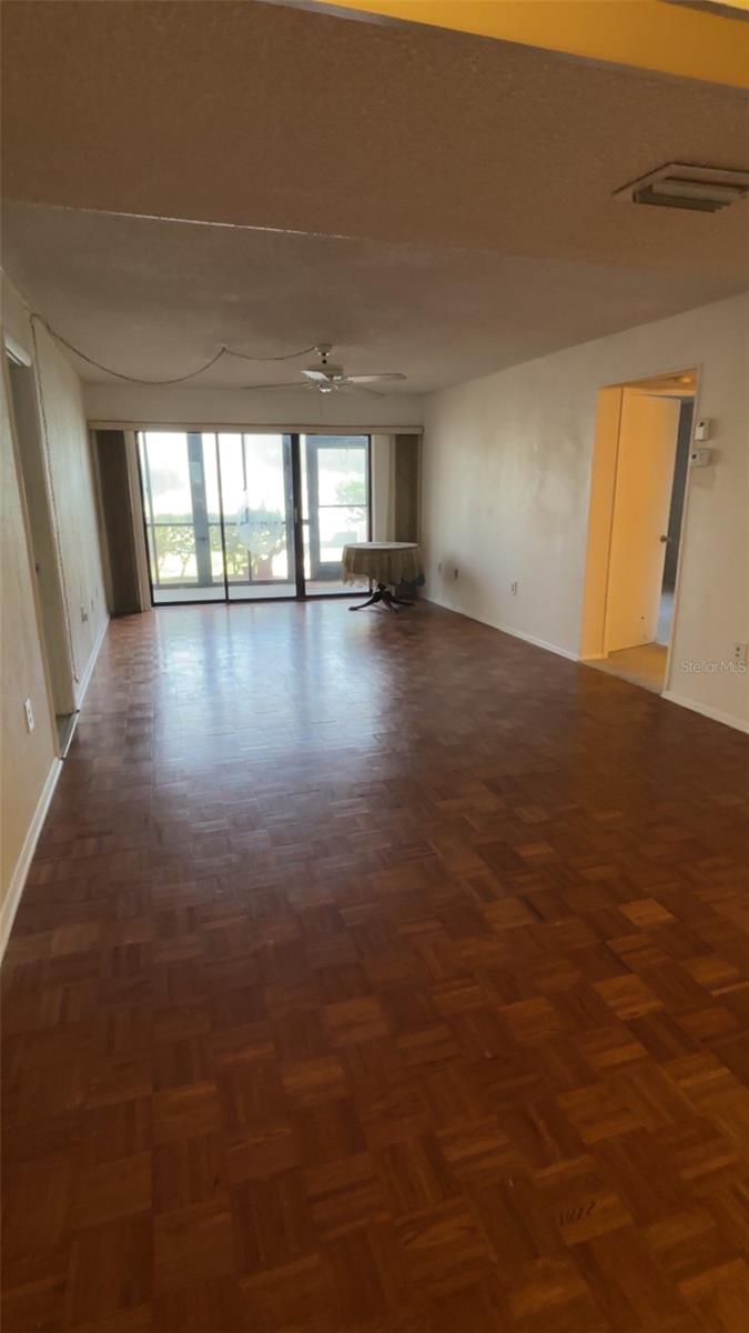 4119 61ST AVE TER W #107, BRADENTON, FL, 34210