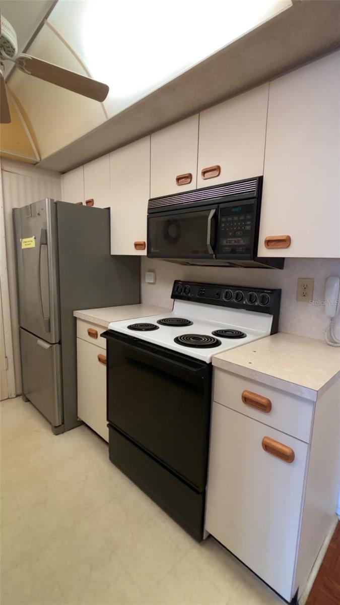 4119 61ST AVE TER W #107, BRADENTON, FL, 34210