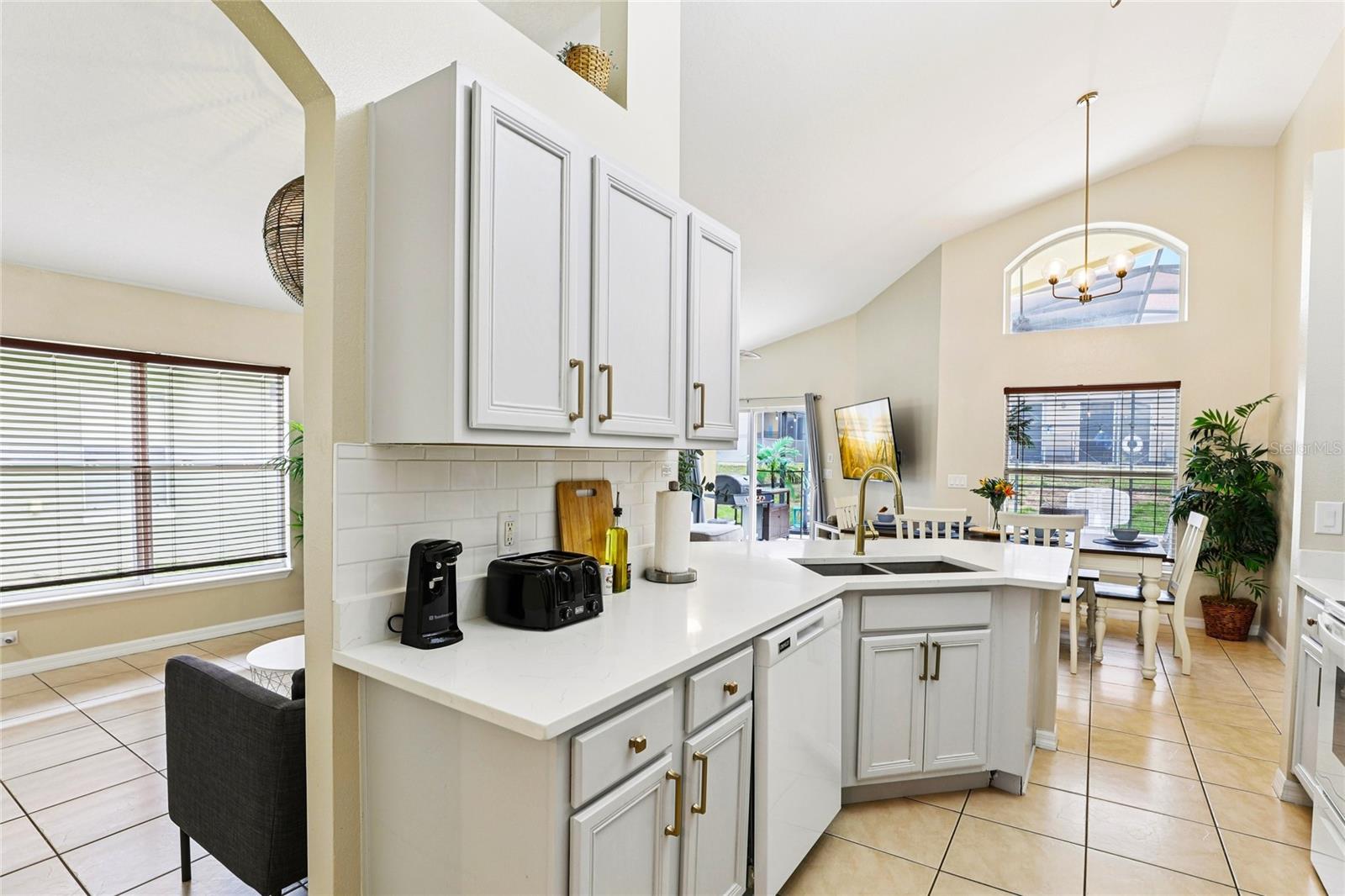 136 ROSSO DR, DAVENPORT, FL, 33837