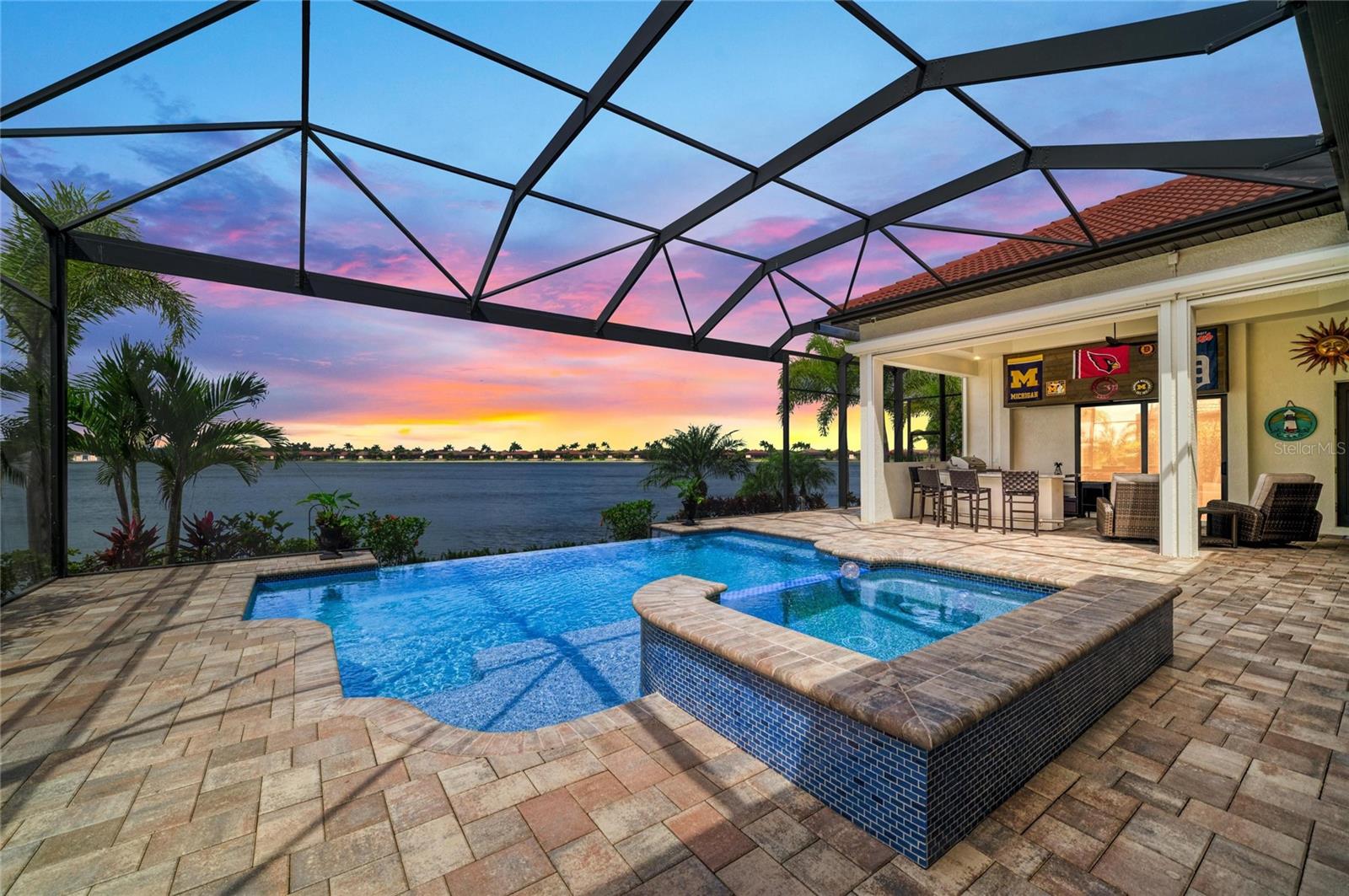 296 MARAVIYA BLVD, NOKOMIS, FL, 34275