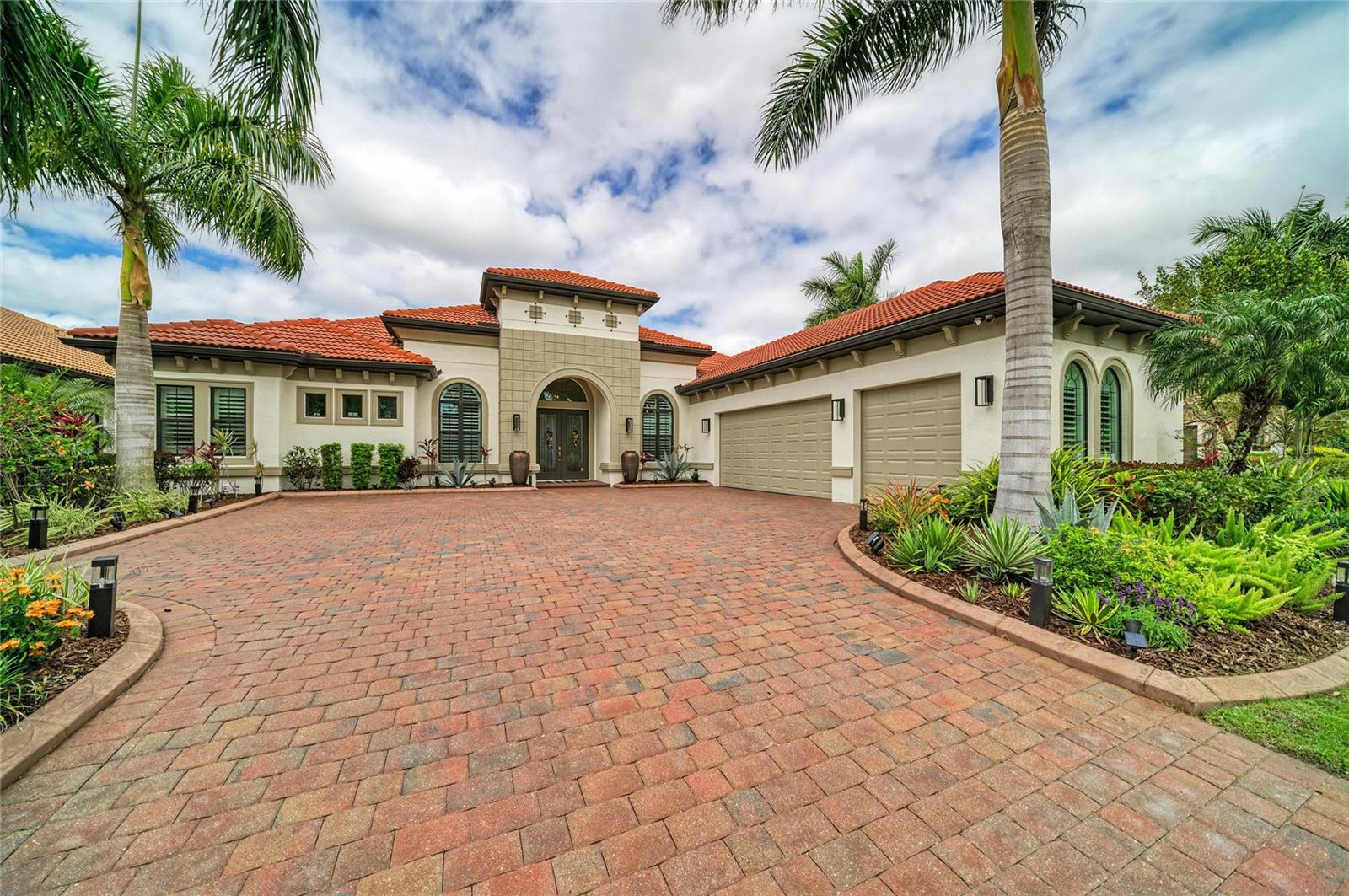 296 MARAVIYA BLVD, NOKOMIS, FL, 34275