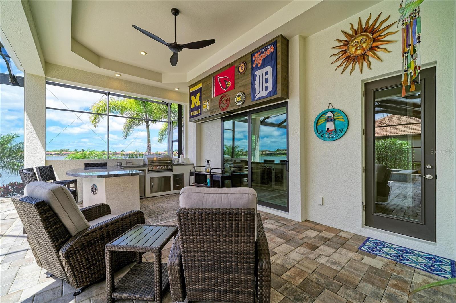 296 MARAVIYA BLVD, NOKOMIS, FL, 34275