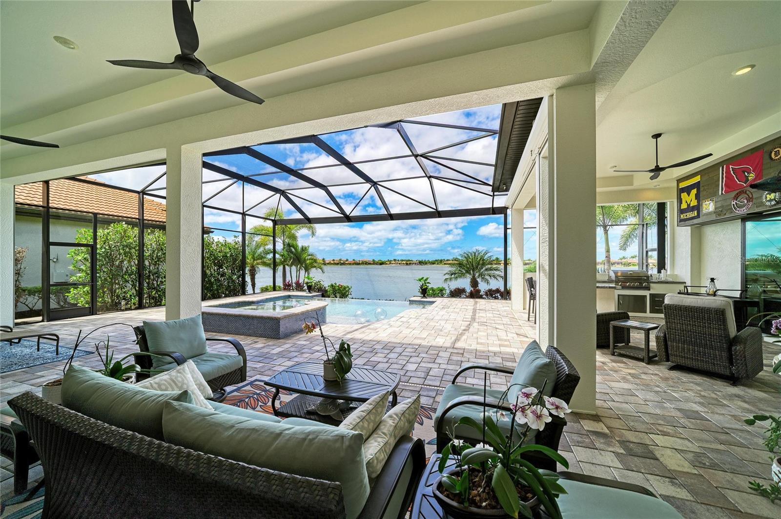 296 MARAVIYA BLVD, NOKOMIS, FL, 34275