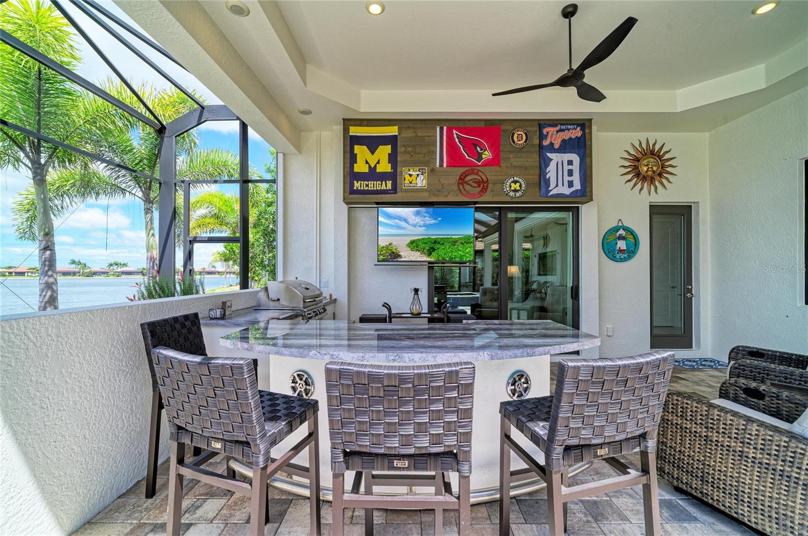 296 MARAVIYA BLVD, NOKOMIS, FL, 34275