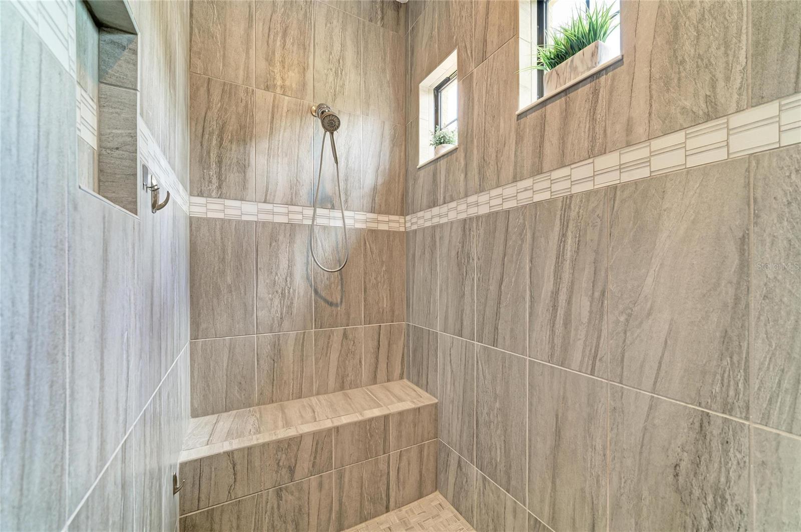 296 MARAVIYA BLVD, NOKOMIS, FL, 34275