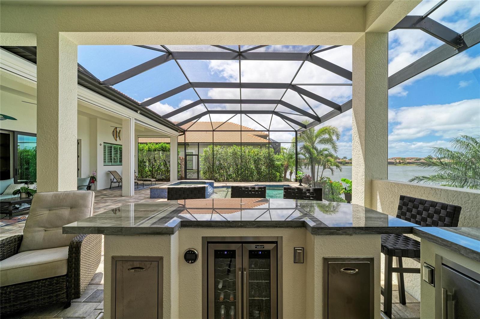 296 MARAVIYA BLVD, NOKOMIS, FL, 34275