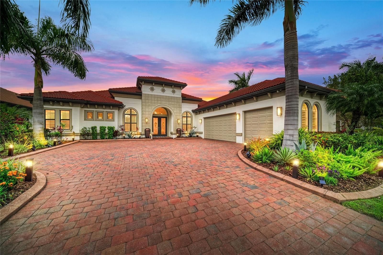 296 MARAVIYA BLVD, NOKOMIS, FL, 34275