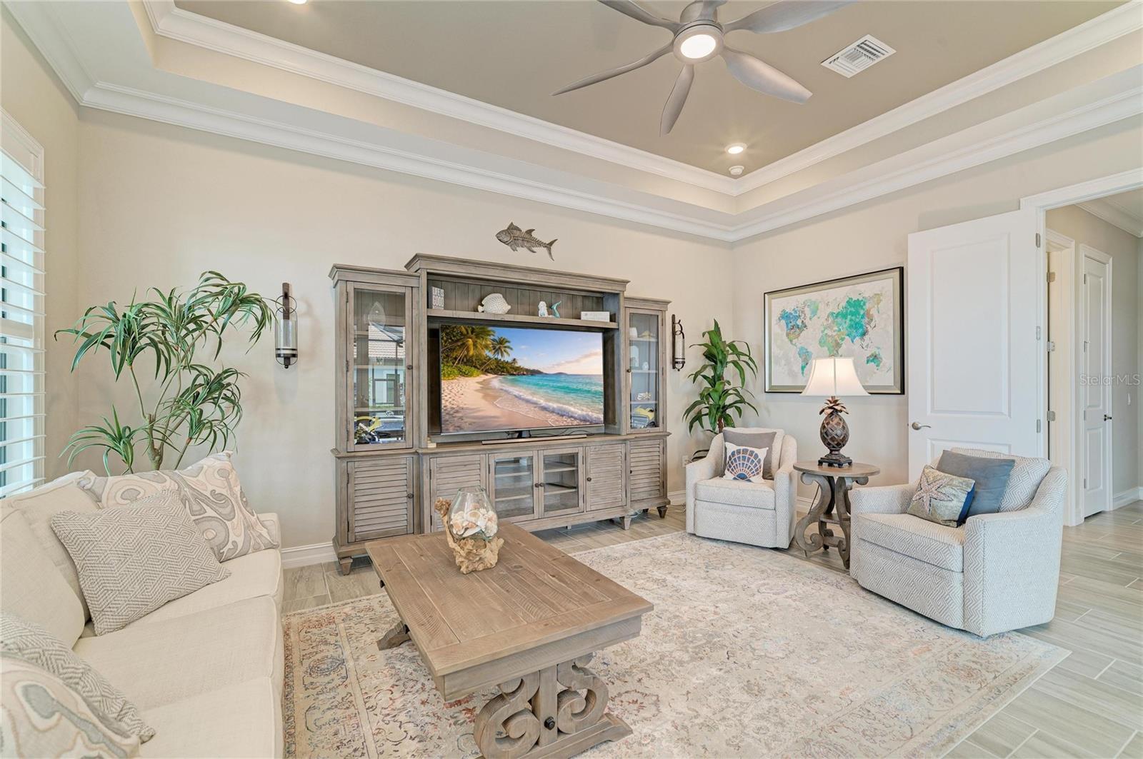 296 MARAVIYA BLVD, NOKOMIS, FL, 34275