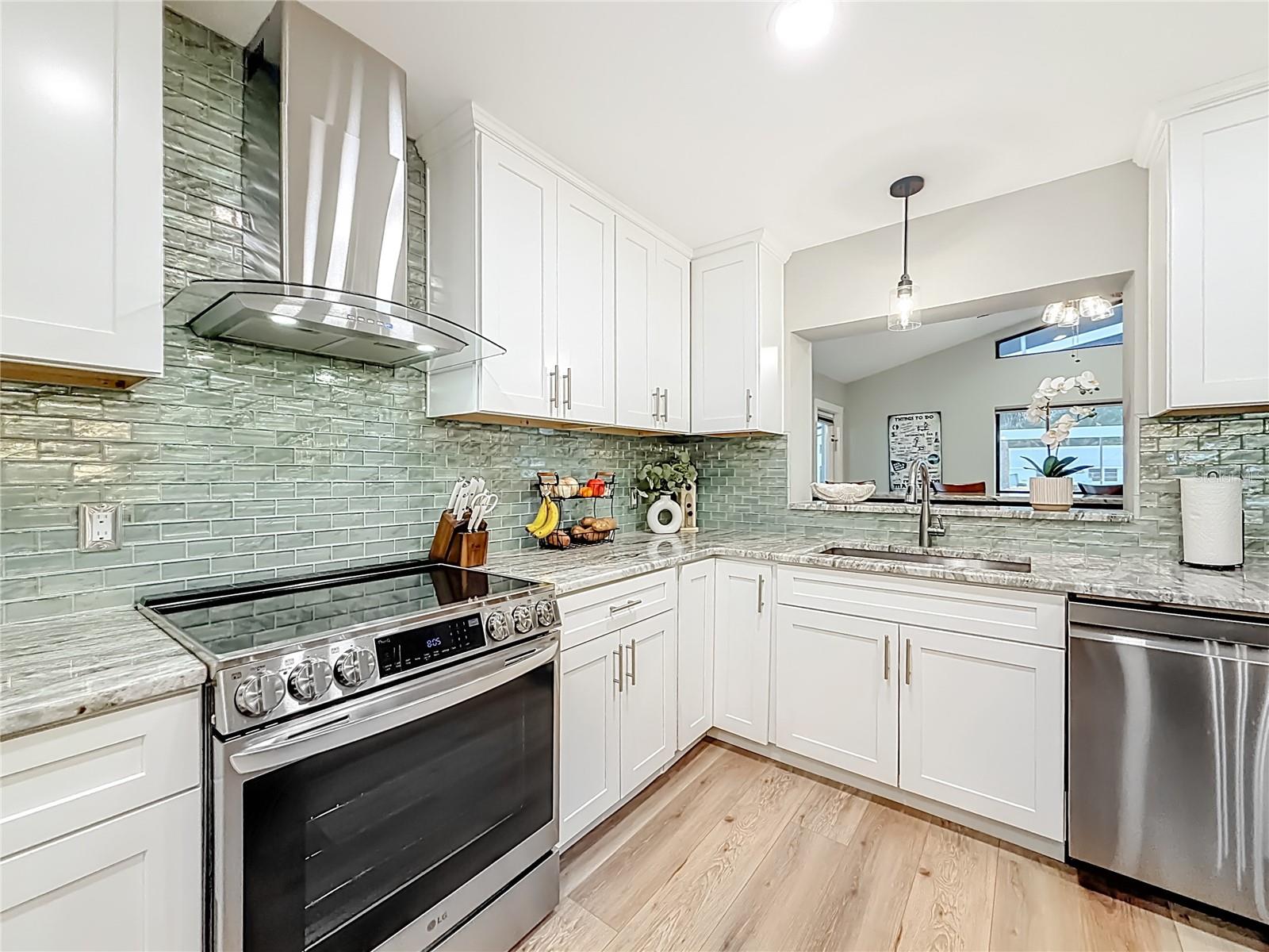 1851 NW 18TH ST, CRYSTAL RIVER, FL, 34428