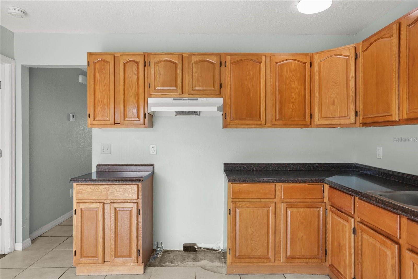 643 HUMMINGBIRD LN, ORLANDO, FL, 32825