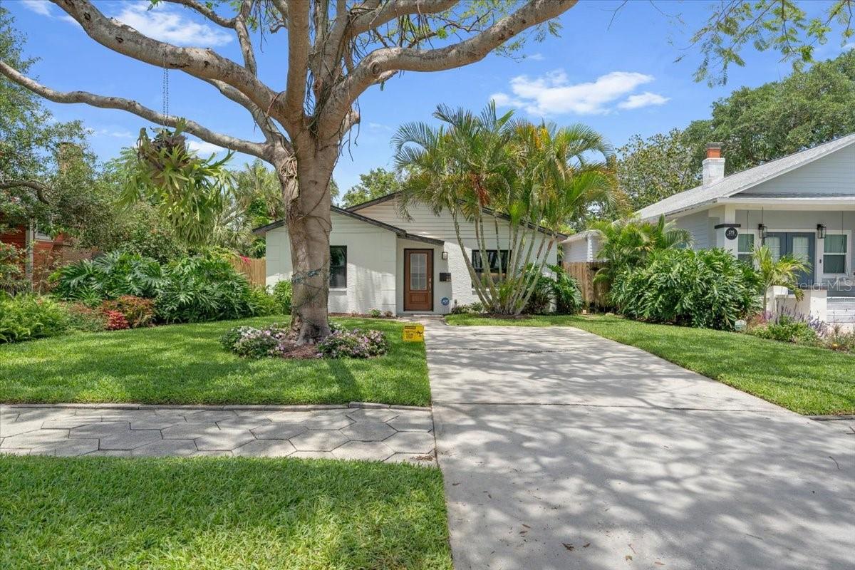 165 19TH AVE SE, ST PETERSBURG, FL, 33705