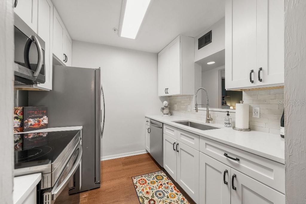 2360 SW ARCHER RD #504, GAINESVILLE, FL, 32608