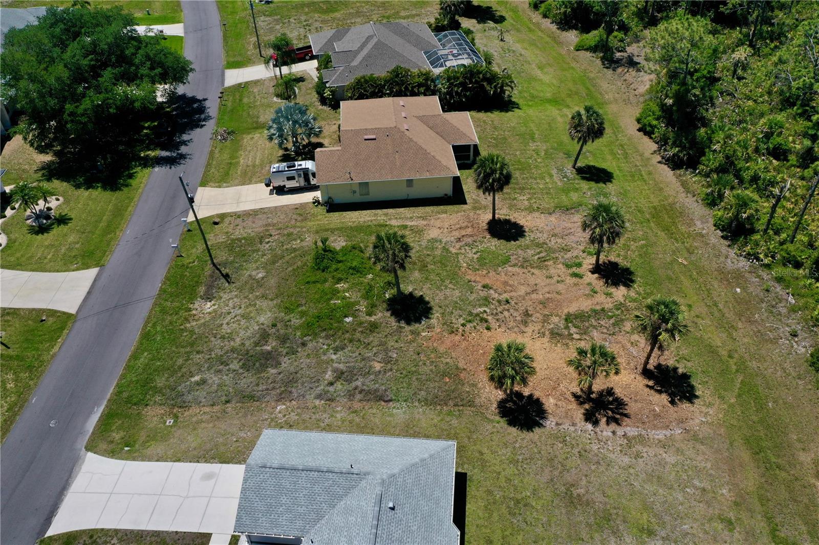135 LONG MEADOW LN, ROTONDA WEST, FL, 33947