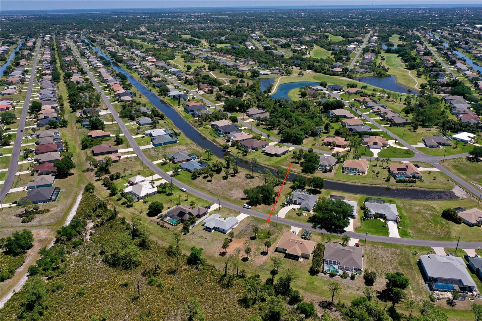 135 LONG MEADOW LN, ROTONDA WEST, FL, 33947