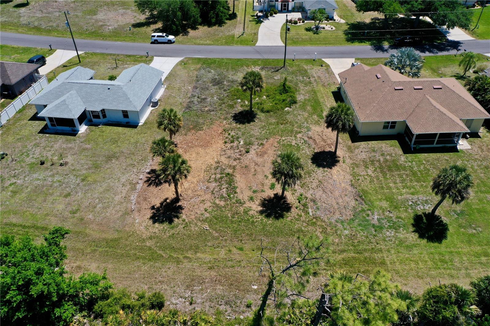 135 LONG MEADOW LN, ROTONDA WEST, FL, 33947