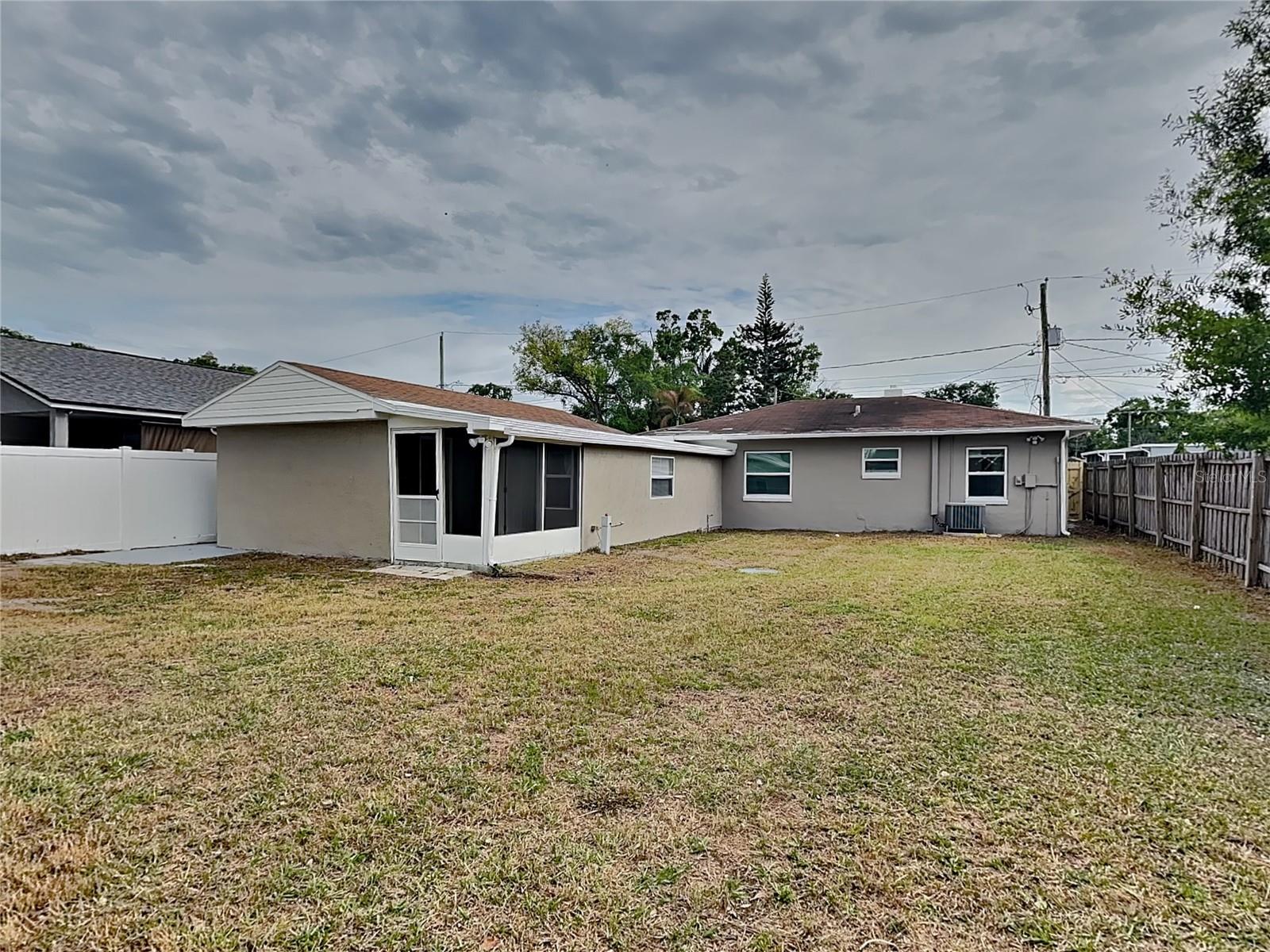 ALMIMA, TAMPA, FL, 33604