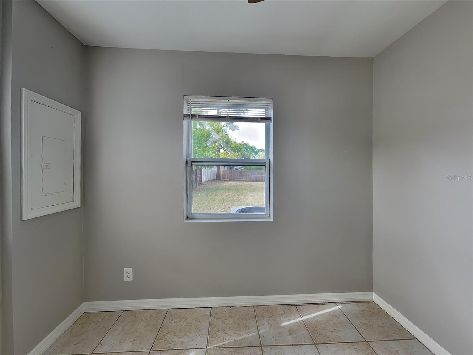 ALMIMA, TAMPA, FL, 33604