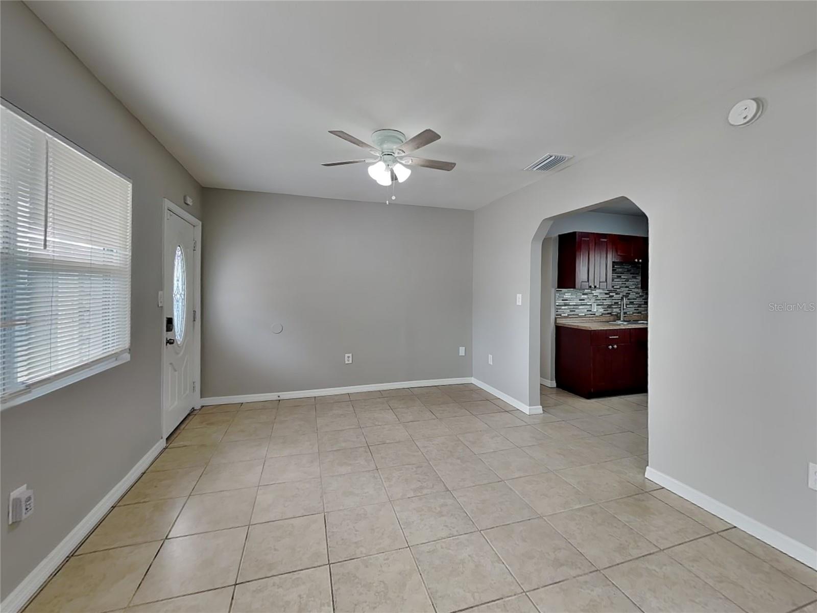 ALMIMA, TAMPA, FL, 33604