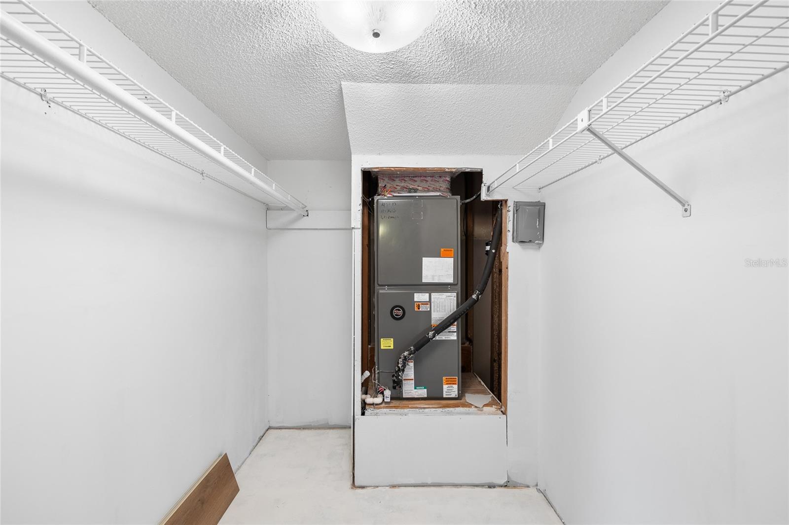 3030 SHADOW OAKS DR, HOLIDAY, FL, 34690