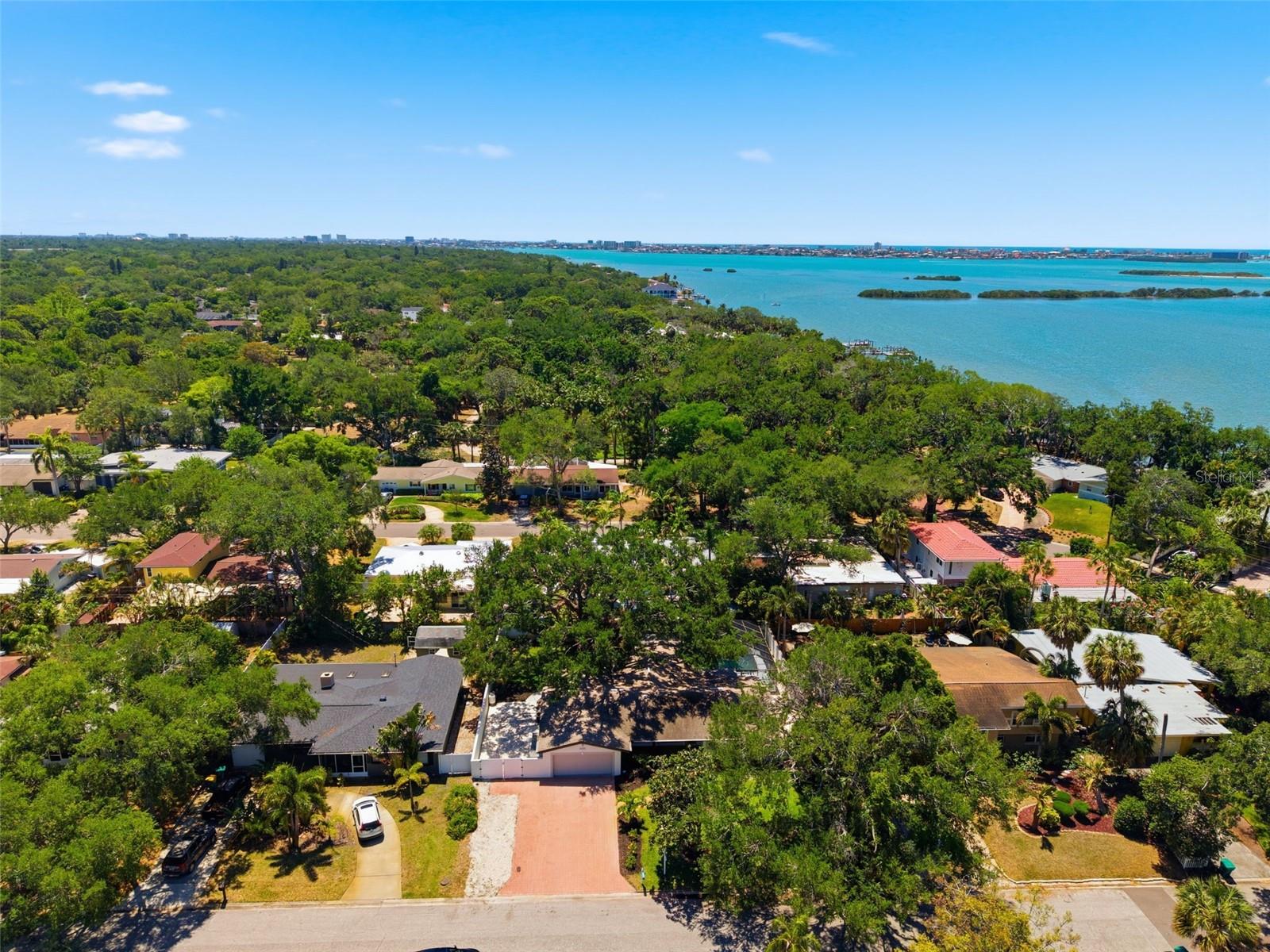 8326 40TH PL N, ST PETERSBURG, FL, 33709