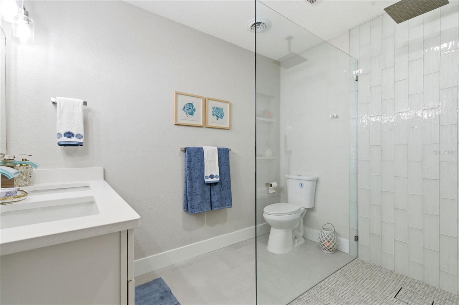 8326 40TH PL N, ST PETERSBURG, FL, 33709