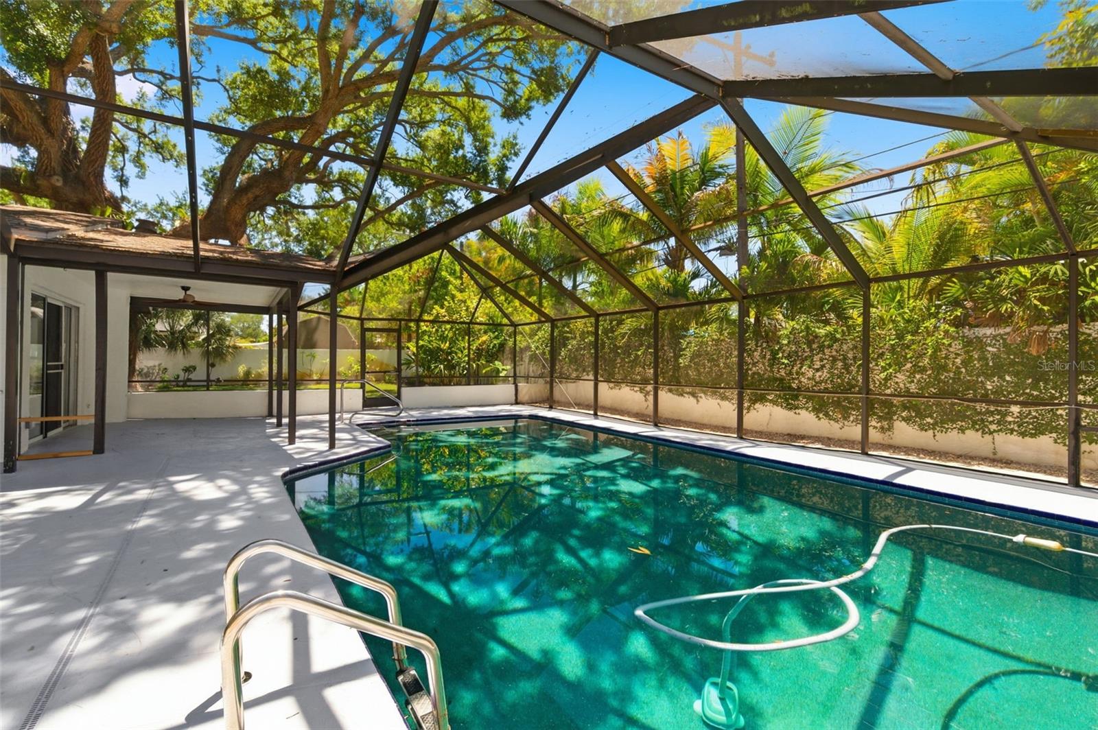 8326 40TH PL N, ST PETERSBURG, FL, 33709