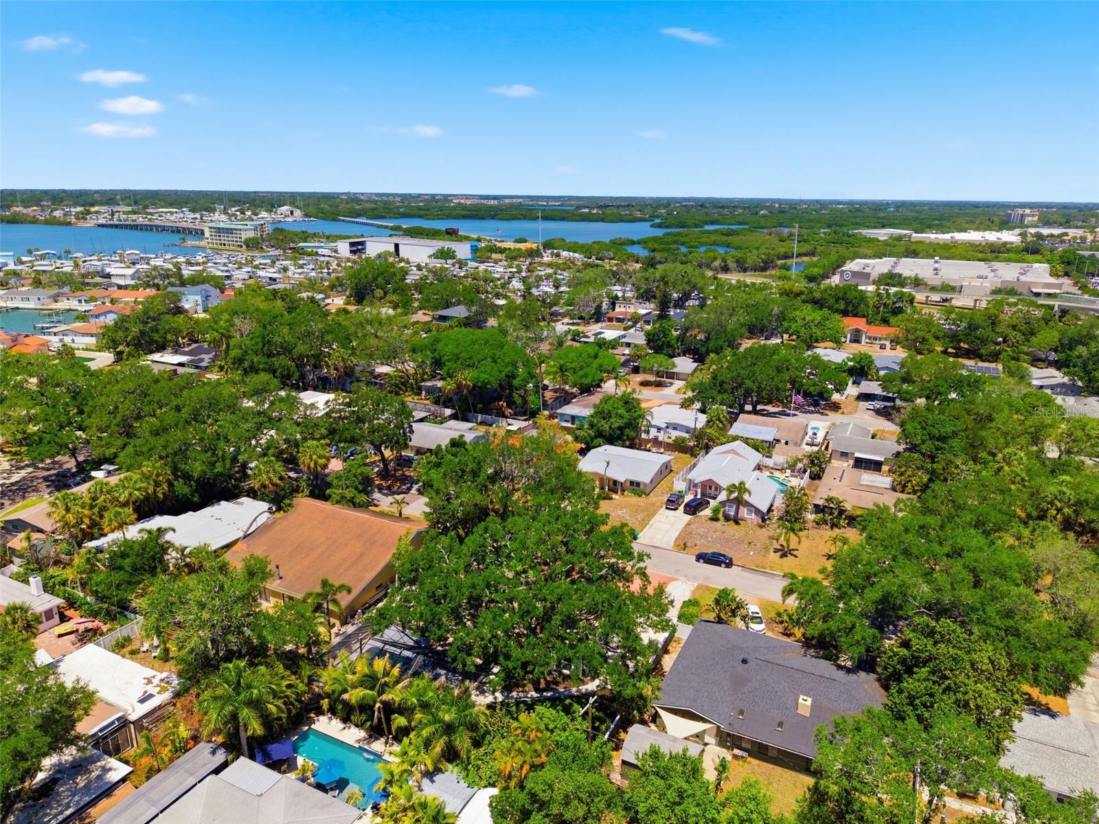 8326 40TH PL N, ST PETERSBURG, FL, 33709