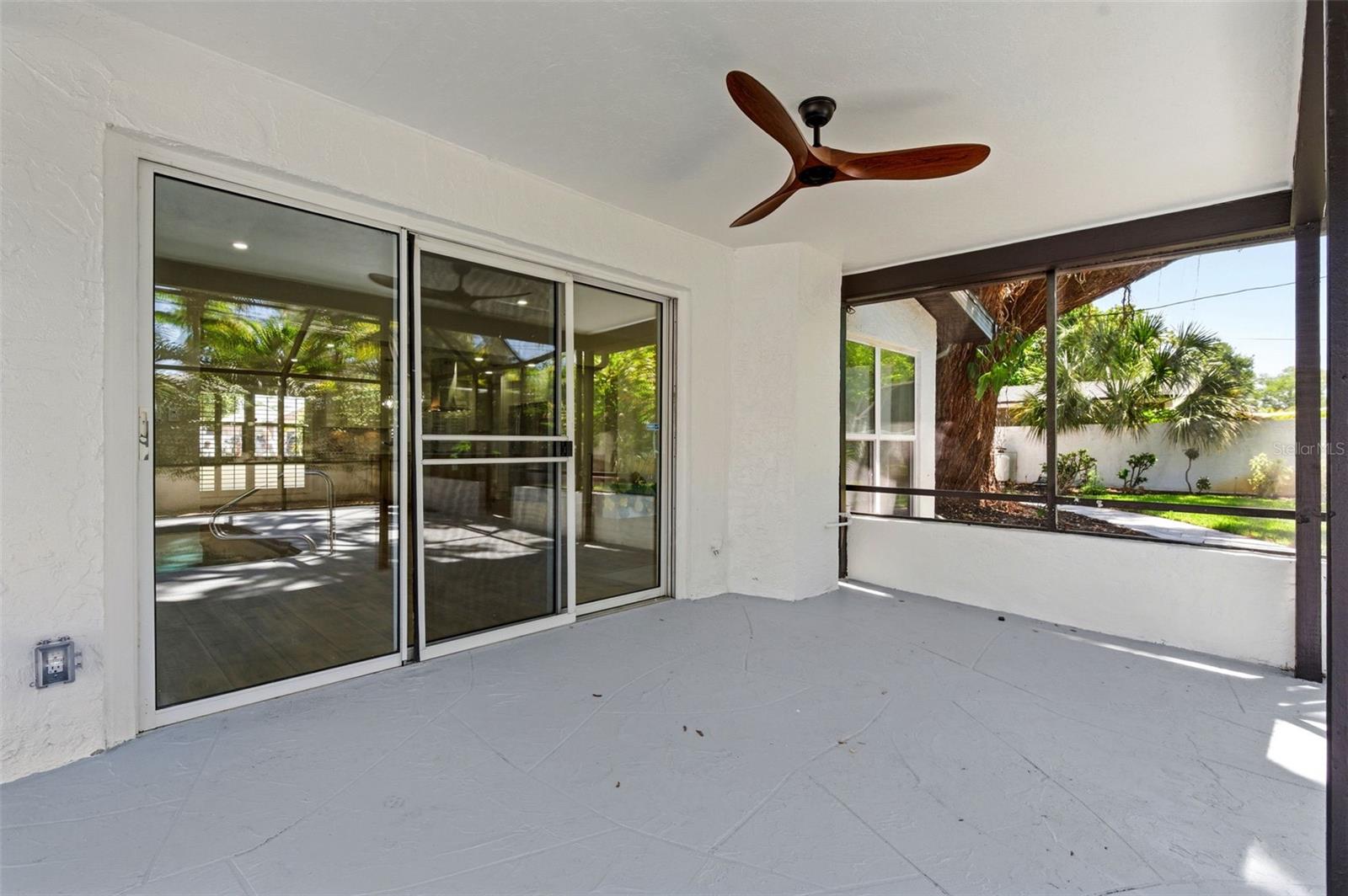 8326 40TH PL N, ST PETERSBURG, FL, 33709