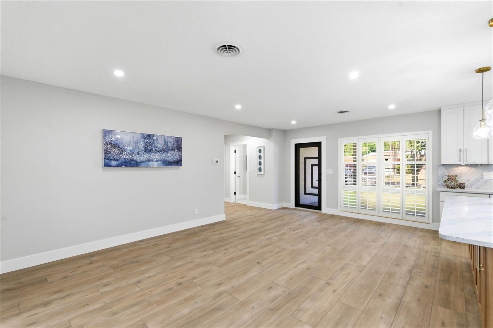 8326 40TH PL N, ST PETERSBURG, FL, 33709