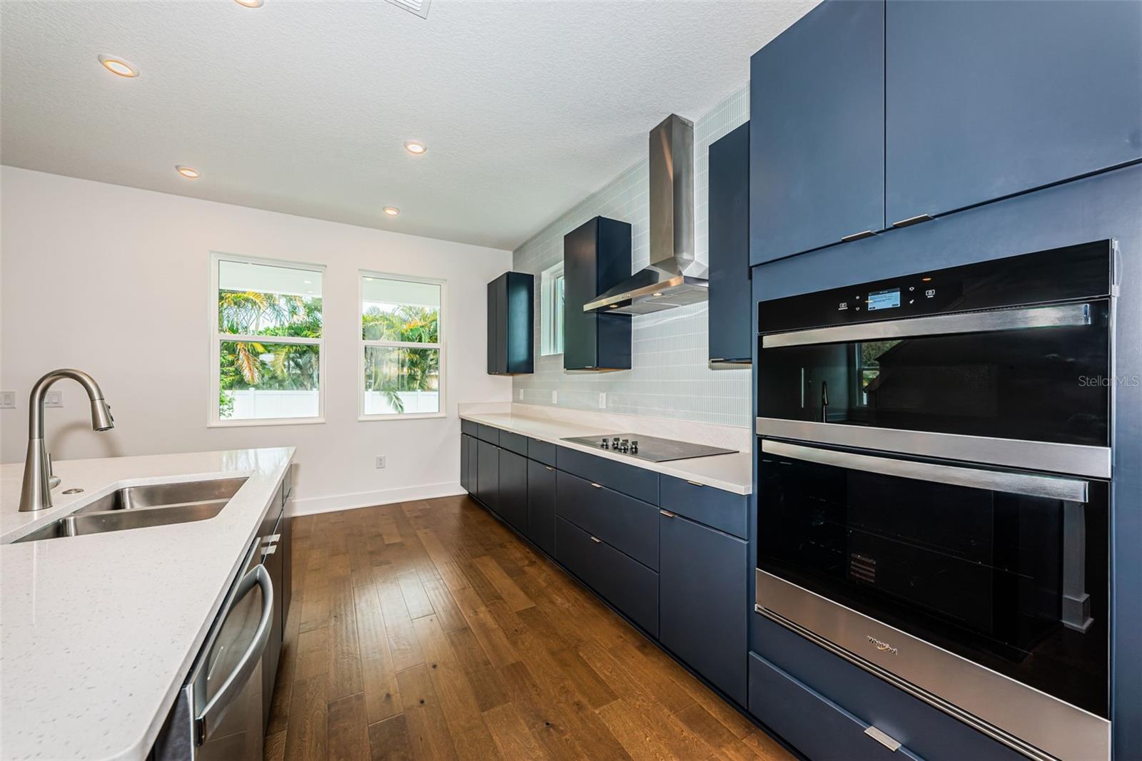 1701 25TH AVE N, ST PETERSBURG, FL, 33713