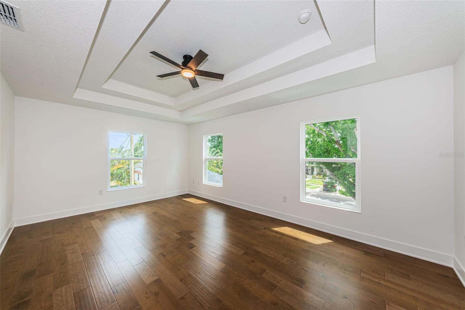 1701 25TH AVE N, ST PETERSBURG, FL, 33713