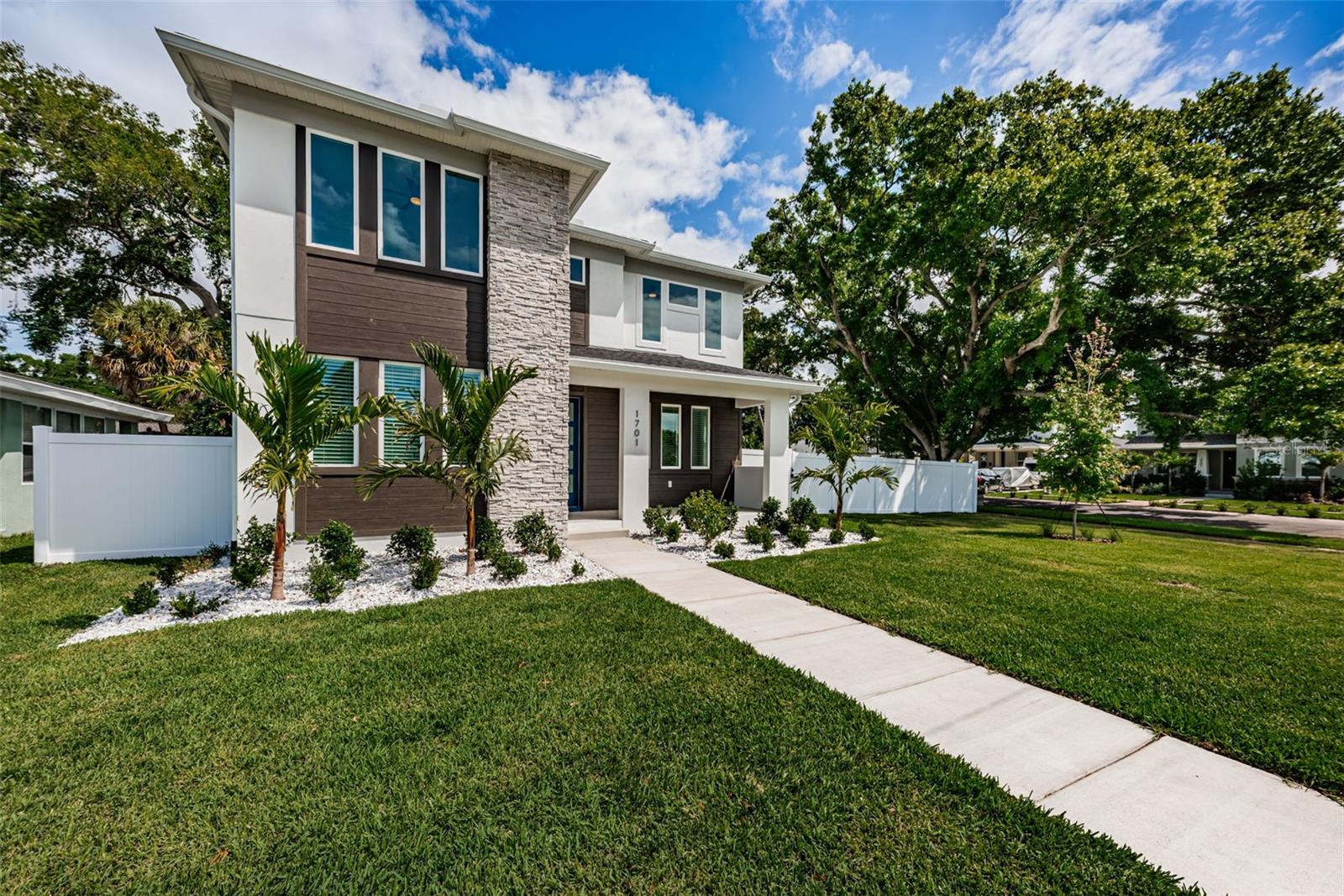 1701 25TH AVE N, ST PETERSBURG, FL, 33713