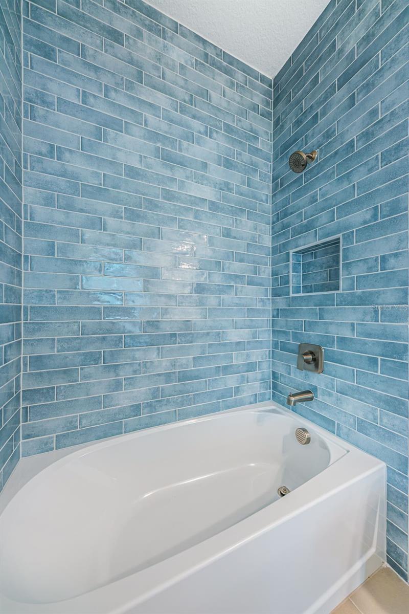 1701 25TH AVE N, ST PETERSBURG, FL, 33713