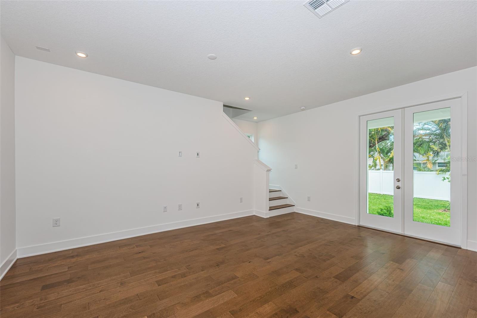 1701 25TH AVE N, ST PETERSBURG, FL, 33713