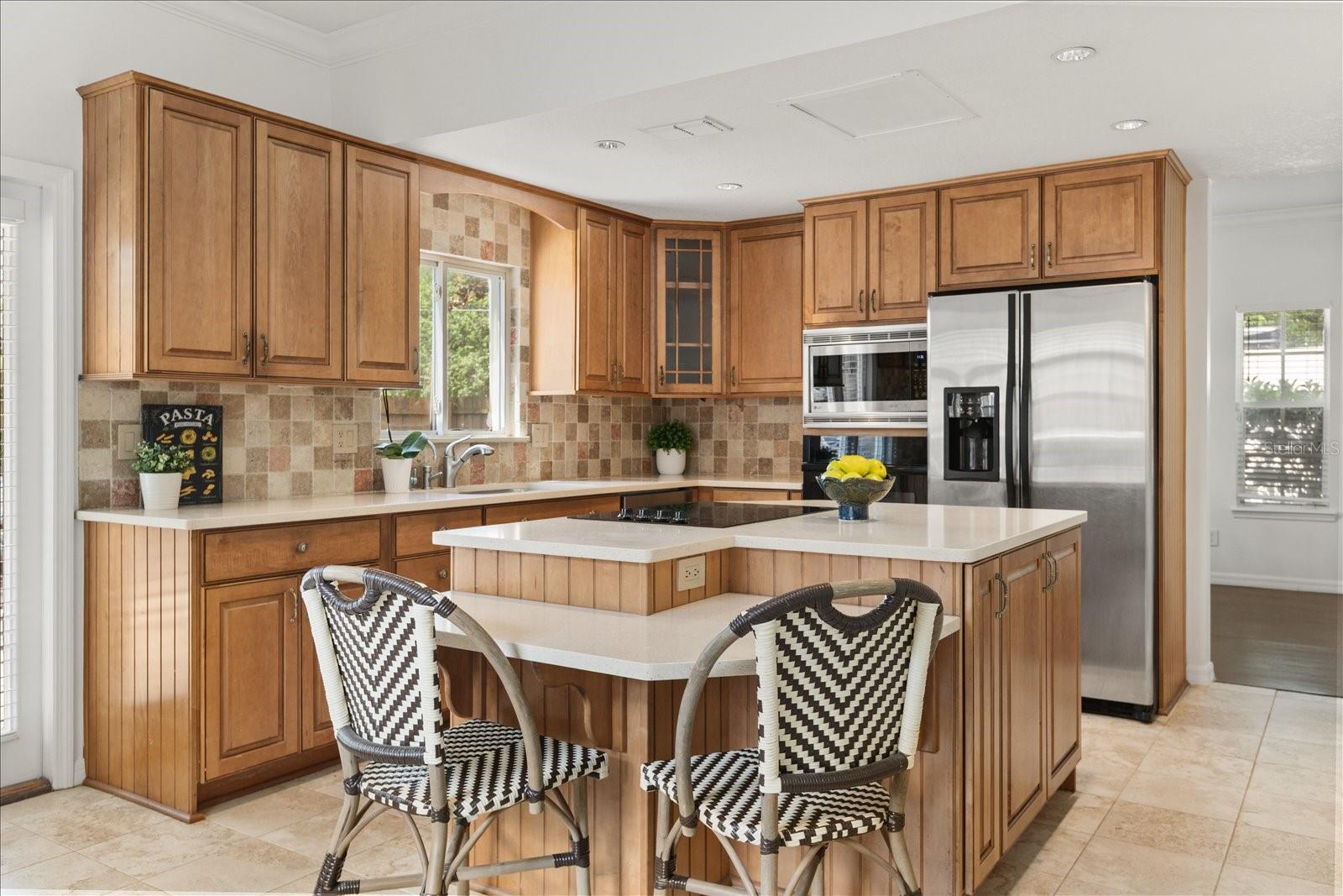 821 N FERNCREEK AVE, ORLANDO, FL, 32803