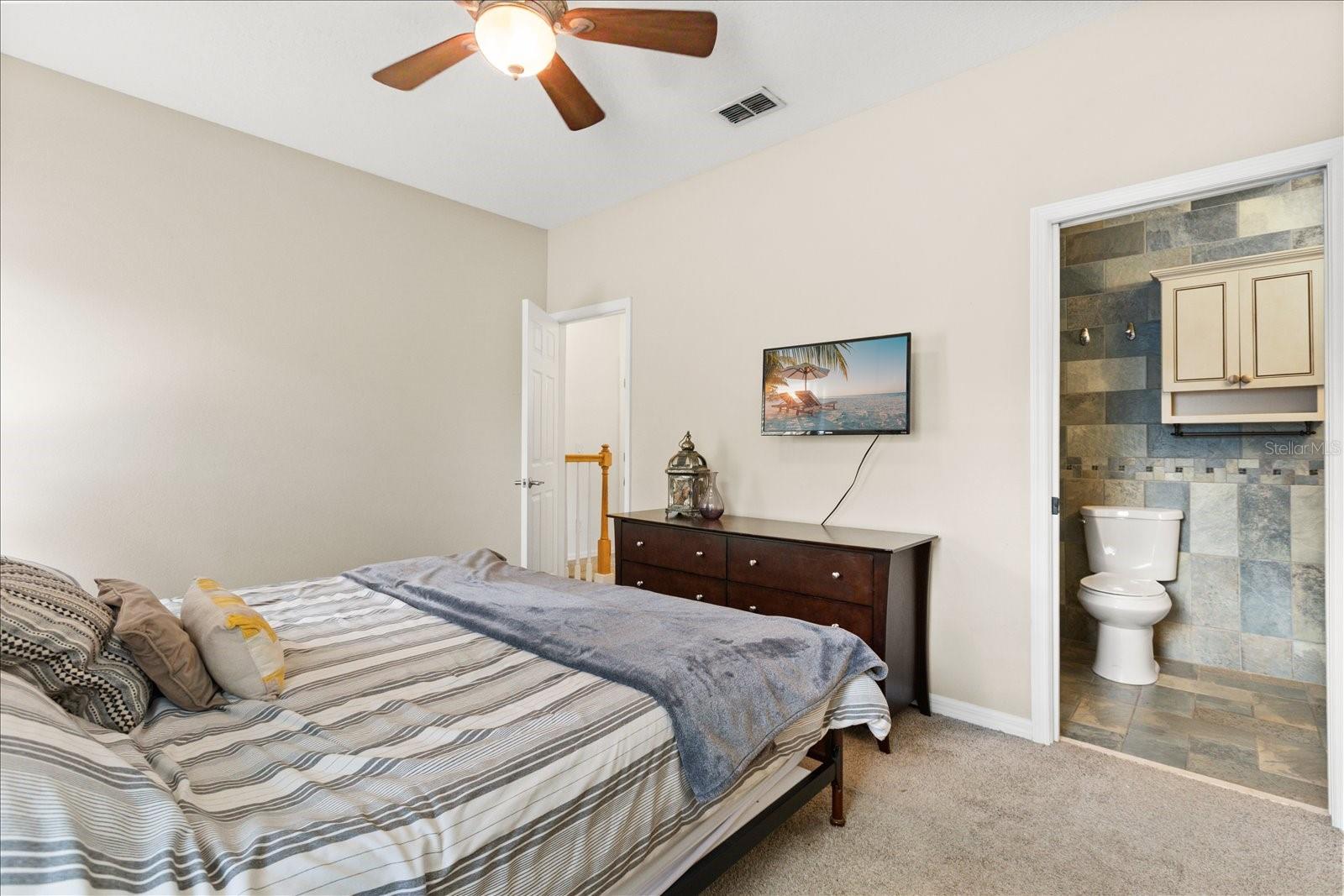 821 N FERNCREEK AVE, ORLANDO, FL, 32803